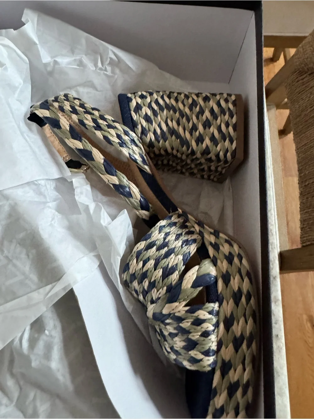 Marc fisher Janie Raffia blue NEW